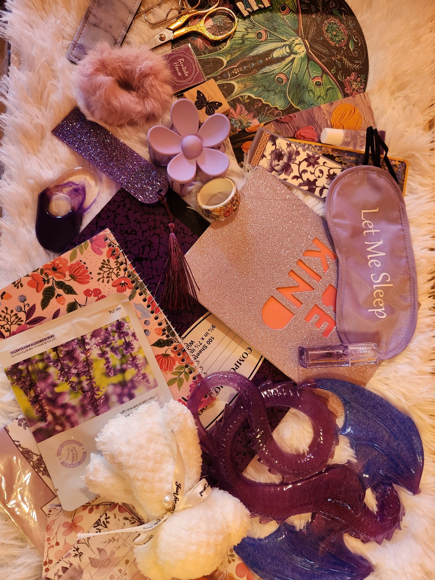 Medium Surprise Mystery Bundle